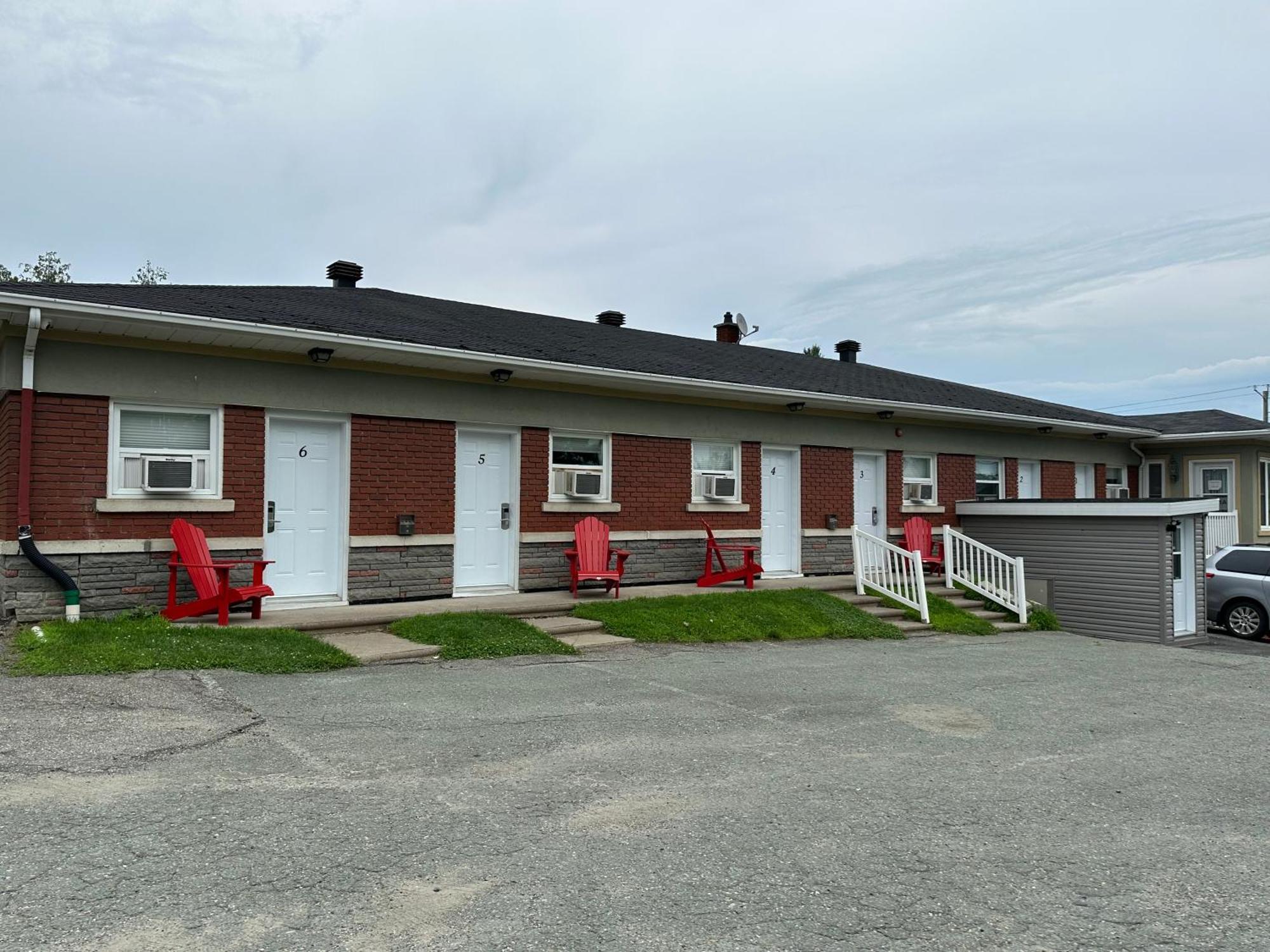 Motel Le Refuge Sherbrooke Exteriér fotografie